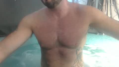 onlylooking4 online show from 12.22.25