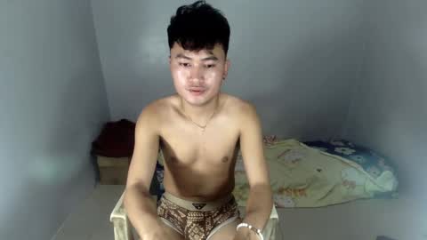 Snapshot of onlymedan chatting on 03.24.26 DAN LOVER online show from 03.24.26