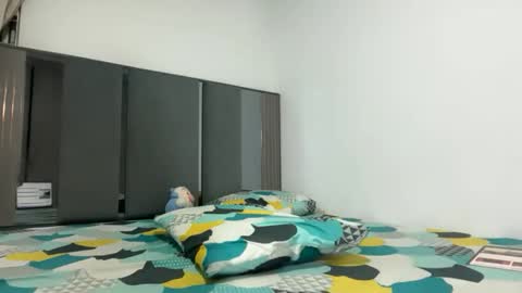 PAREJA LATINA JOVEN MUY CACHONDOS online show from 03.22.26