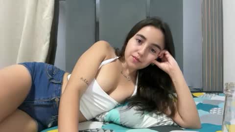Snapshot of onlythem777 chatting on 06.07.26 PAREJA LATINA JOVEN MUY CACHONDOS online show from 06.07.26