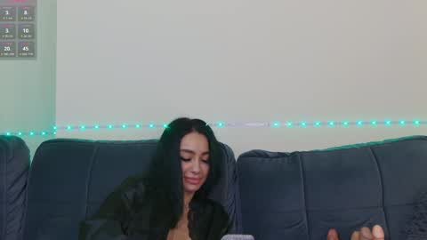 Xandra online show from 01.30.25