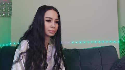 Xandra online show from 02.07.25