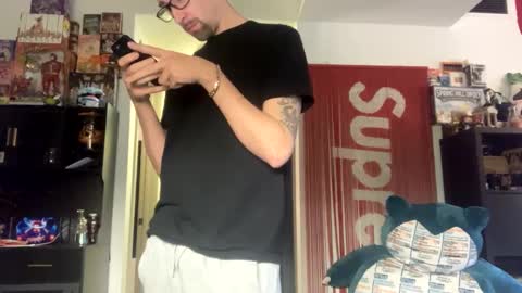 Snapshot of onthecumup69 chatting on 02.24.25 onthecumup69 online show from 02.24.25