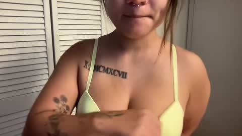 Miss Girly online show from 09.23.25