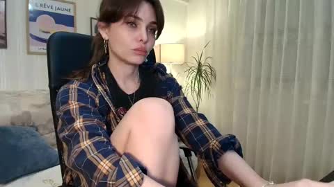 ophelia blue online show from 01.14.26