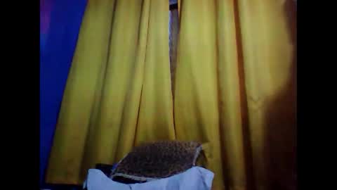 Snapshot of opree_pirocudo chatting on 05.16.26 Opree online show from 05.16.26