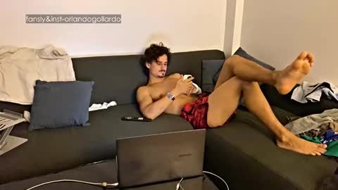 Fansly and Instagram -  online show from 09.30.25