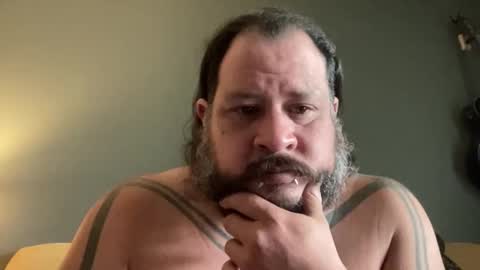 Snapshot of oscar_valentine chatting on 04.12.26 oscar_valentine online show from 04.12.26