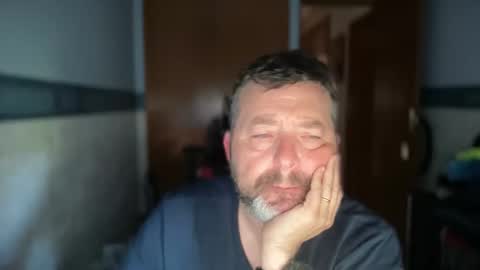 Snapshot of oscarbcncat chatting on 05.20.26 oscarbcncat online show from 05.20.26