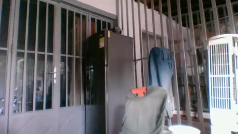 Snapshot of oscarjhe3512 chatting on 11.14.25 oscarjhe3512 online show from 11.14.25