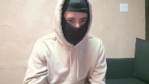 Snapshot of osexyjake chatting on 12.03.25 osexyjake online show from 12.03.25