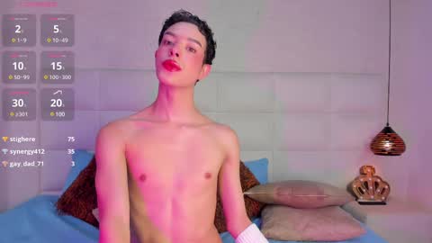 Snapshot of osirismansour chatting on 02.15.25 Osirismansour online show from 02.15.25