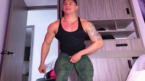 Snapshot of oskar_ford21 chatting on 11.29.25 Oskar Ford NEW ACCOUNT online show from 11.29.25