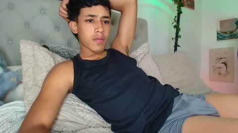Snapshot of ostin_18hot chatting on 05.18.26 ostin 18hot online show from 05.18.26