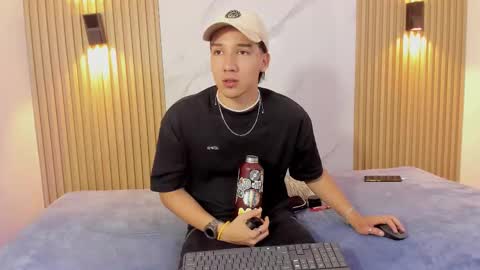 Otto Andrew online show from 03.01.26