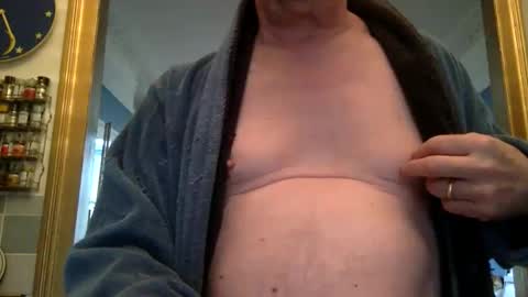 Snapshot of ottodick chatting on 11.27.25 Otto online show from 11.27.25