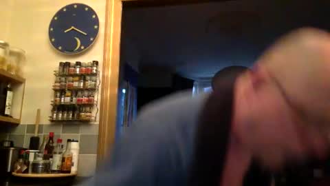 Snapshot of ottodick chatting on 01.12.26 Otto online show from 01.12.26
