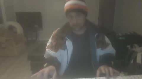Snapshot of ottoprettycock chatting on 11.19.25 ottoprettycock online show from 11.19.25