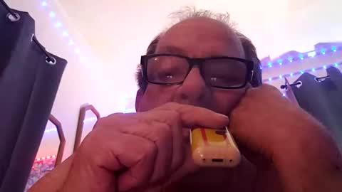 ou8124824 online show from 10.05.25