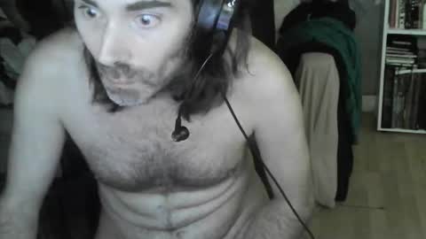 ouinnybis195625 online show from 12.18.25