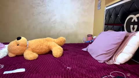 oumaimasoufaine66 online show from 09.26.25