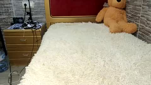 oumaimasoufaine66 online show from 10.10.25