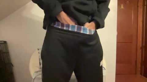 Snapshot of outofhisleague_ chatting on 11.10.25 outofhisleague_ online show from 11.10.25