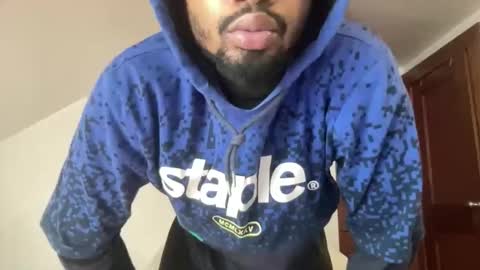 Snapshot of outofhisleague_ chatting on 12.01.25 outofhisleague_ online show from 12.01.25