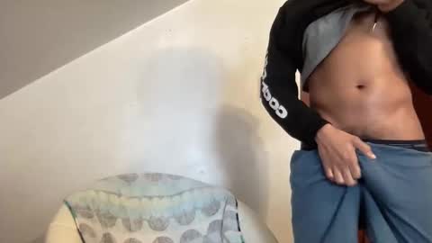 Snapshot of outofhisleague_ chatting on 03.25.26 outofhisleague_ online show from 03.25.26