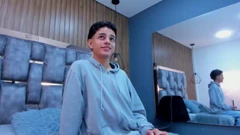 Owen Johnson online show from 12.05.25