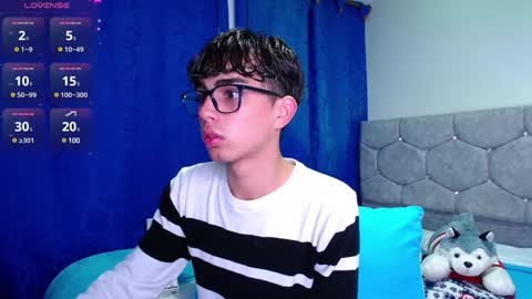 Owen  Independent model  online show from 12.13.24