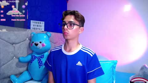 Owen  Independent model  online show from 02.26.25