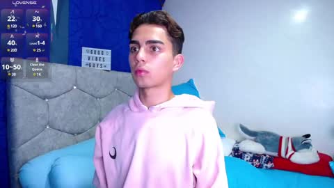 Owen  Independent model  online show from 02.27.25