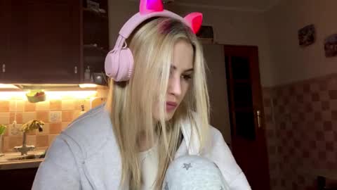 Eva online show from 02.22.26