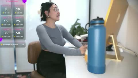 ozhmara online show from 10.07.25