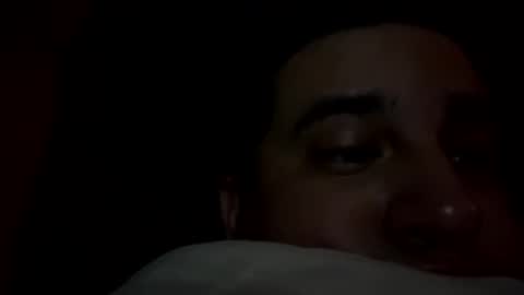 Snapshot of ozlo chatting on 10.04.25 ozlo online show from 10.04.25