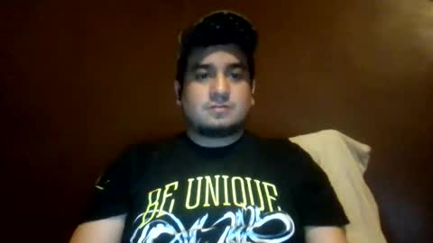 Snapshot of ozlo chatting on 05.17.26 ozlo online show from 05.17.26