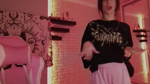 Snapshot of p0rsche911 chatting on 12.18.24 Alice online show from 12.18.24