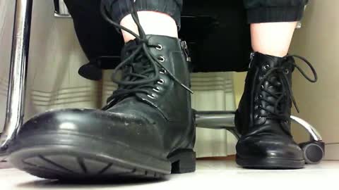 Pablo Meness online show from 02.10.25