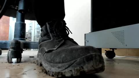 Pablo Meness online show from 02.22.26