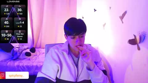 Snapshot of pafebame chatting on 10.18.25 Fernanda online show from 10.18.25