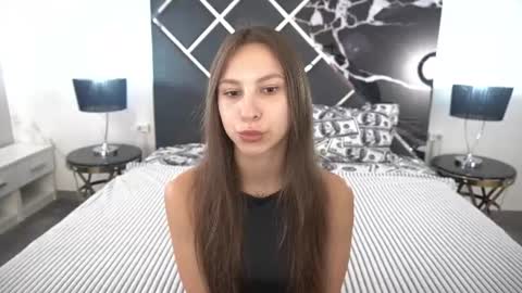 Snapshot of paigeprado chatting on 07.16.26 Paige online show from 07.16.26