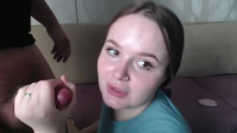 Lizzi  Igor online show from 10.05.25