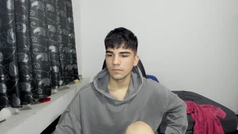 Snapshot of pakun_ chatting on 02.06.25 pakun_ online show from 02.06.25