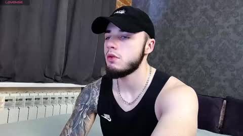 Paul online show from 02.12.25