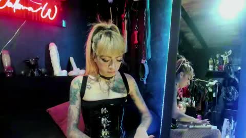 Paloma online show from 01.09.25