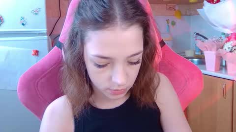 Snapshot of pambeeslyy chatting on 03.10.26 Pam online show from 03.10.26