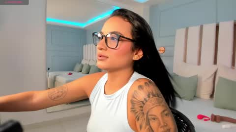 Snapshot of pamela_morena_ chatting on 05.12.26 Pamela online show from 05.12.26