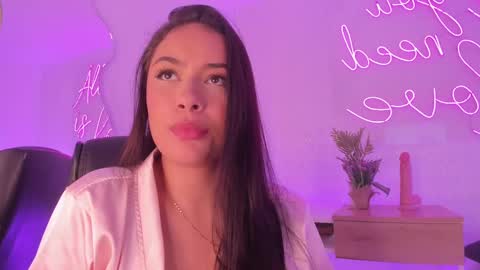 Snapshot of pamela_vega chatting on 02.27.25 Manuela online show from 02.27.25