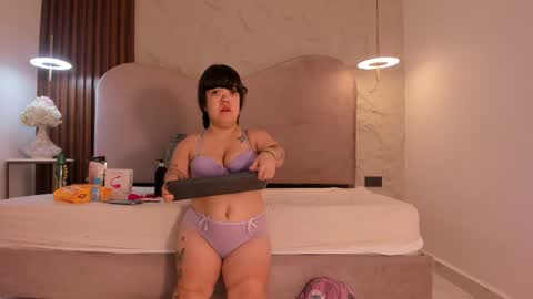 pamelabonnet_mml online show from 01.05.26